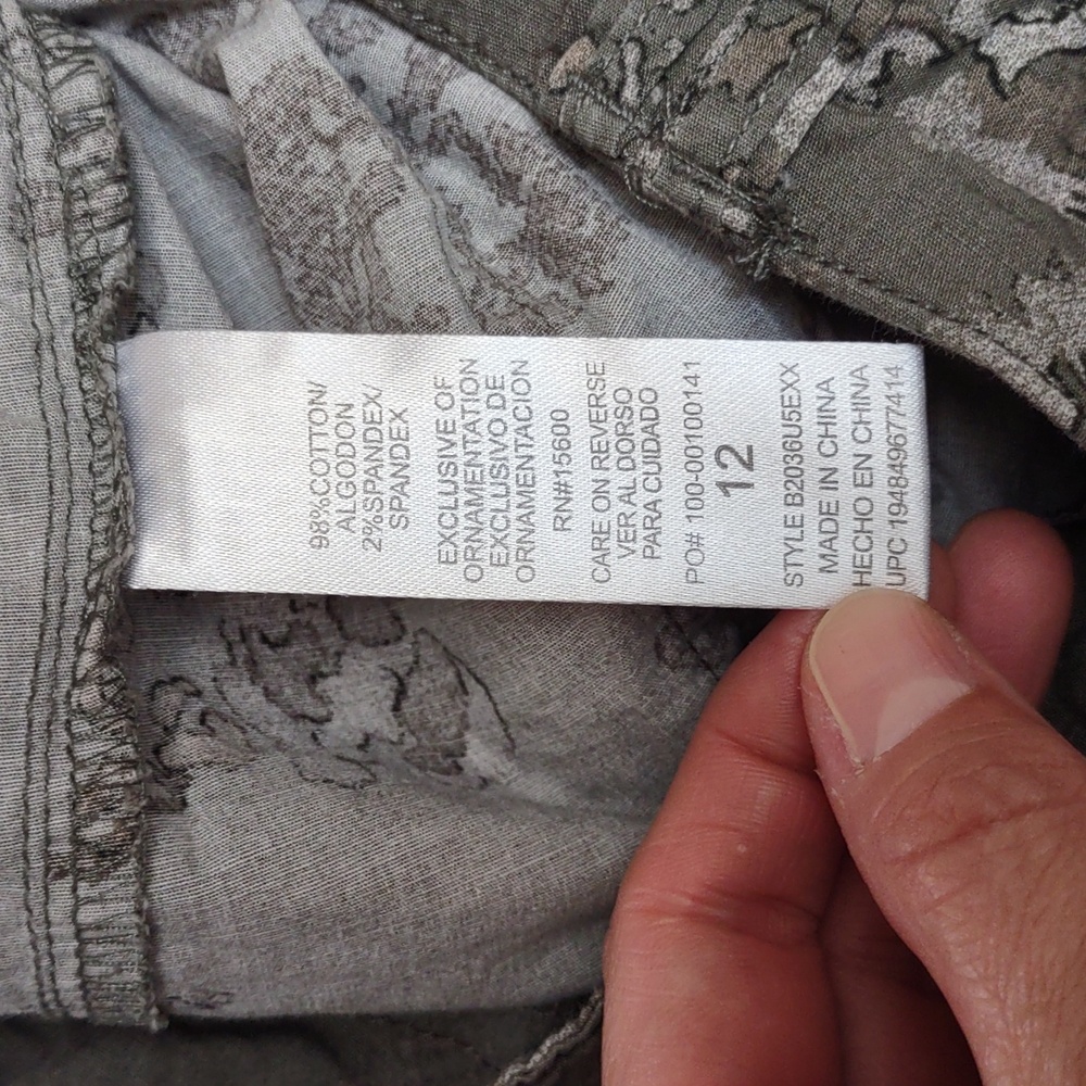 Democracy Floral Khaki Cropped Capris In ladies Size 12 - Picture 8 of 16